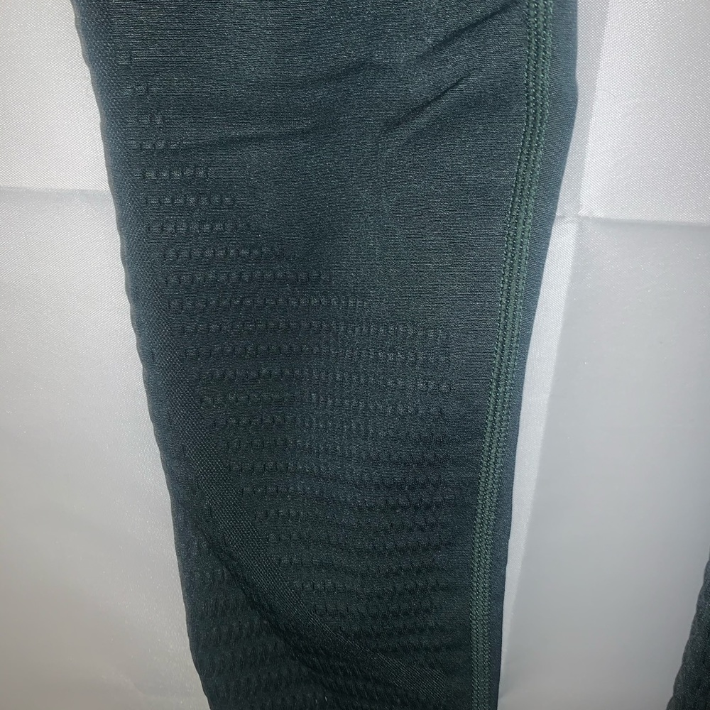 High waisted perforated Fabletics leggings